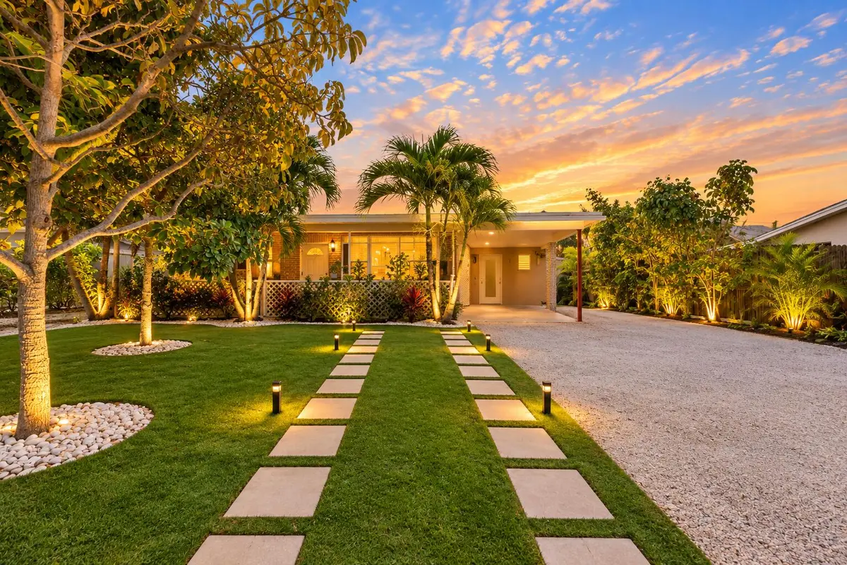 AI Staged Front 3.jpg at 4344 Kent Avenue, Lake Worth