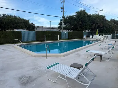 950 S Kanner Highway C 10, Stuart – Condominium for sale