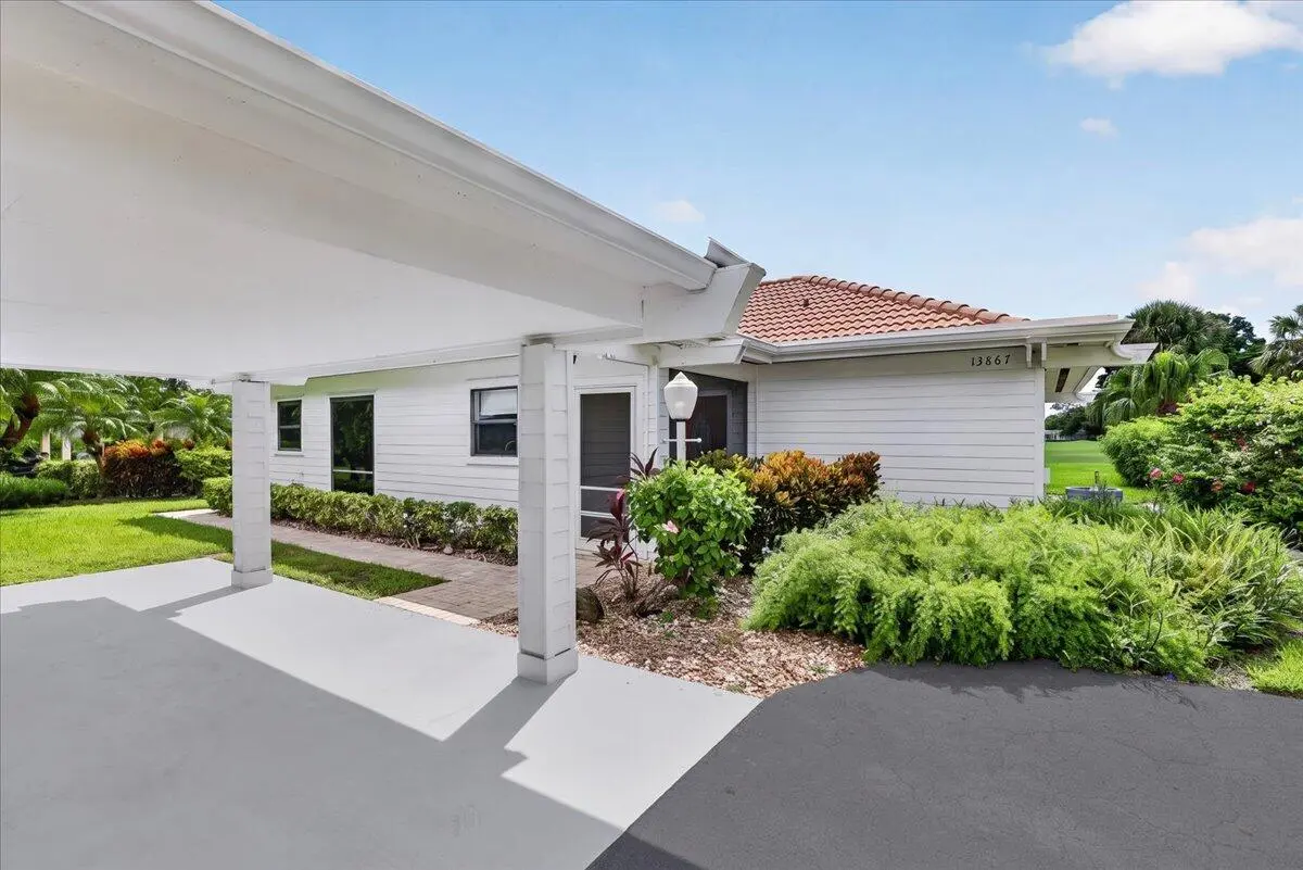 01-8I8A4074 at 13867 EASTPOINTE Way, Palm Beach Gardens