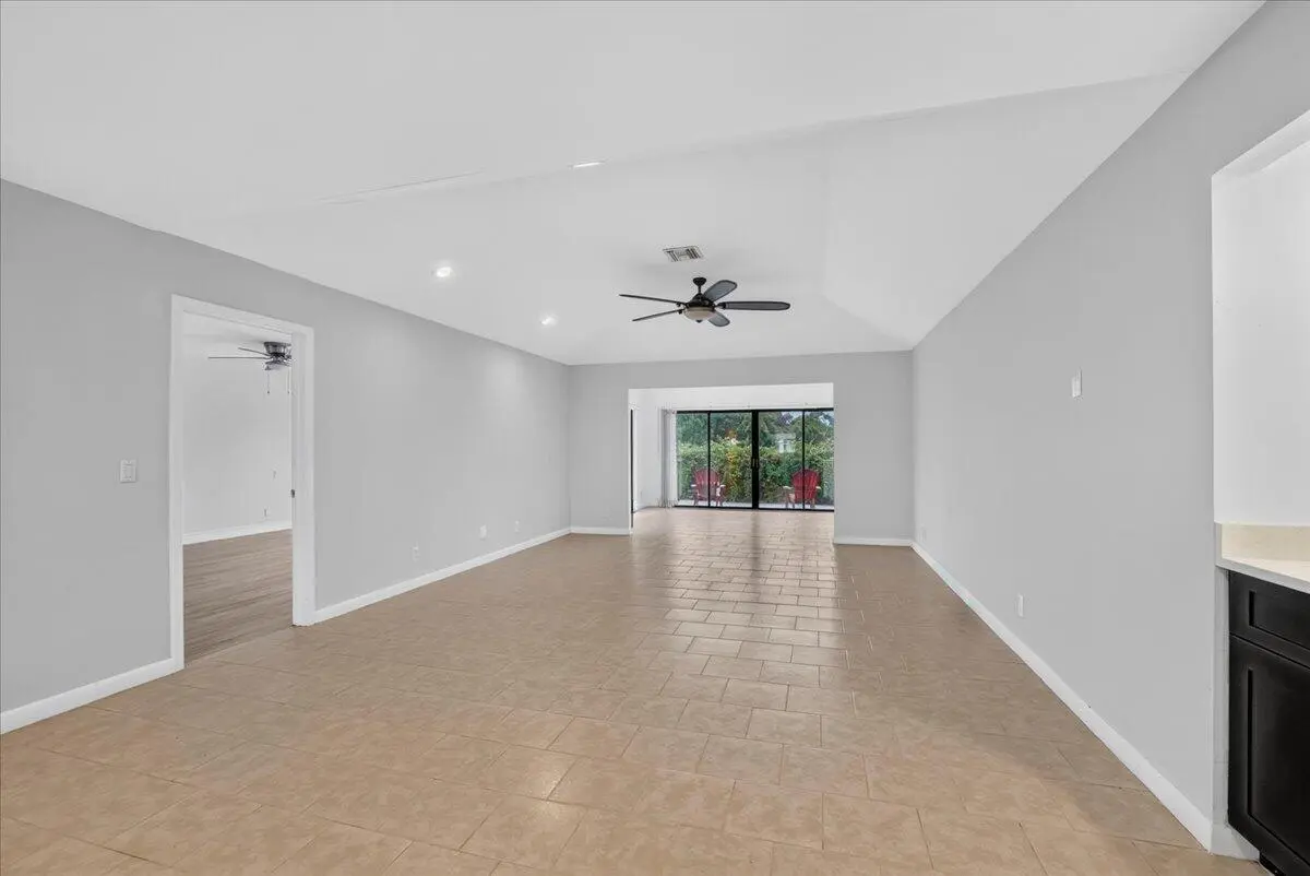 03-8I8A3937 at 13867 EASTPOINTE Way, Palm Beach Gardens