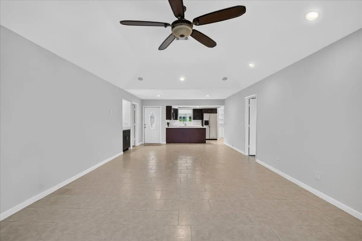 05-8I8A3943 at 13867 EASTPOINTE Way, Palm Beach Gardens