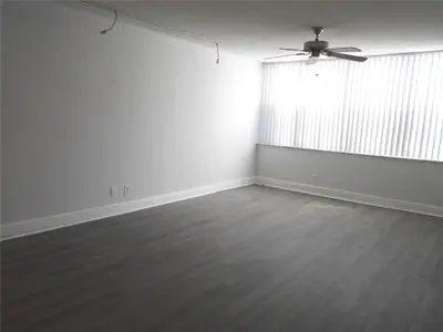 2781 TAFT Street 311, Hollywood – Condominium for rent