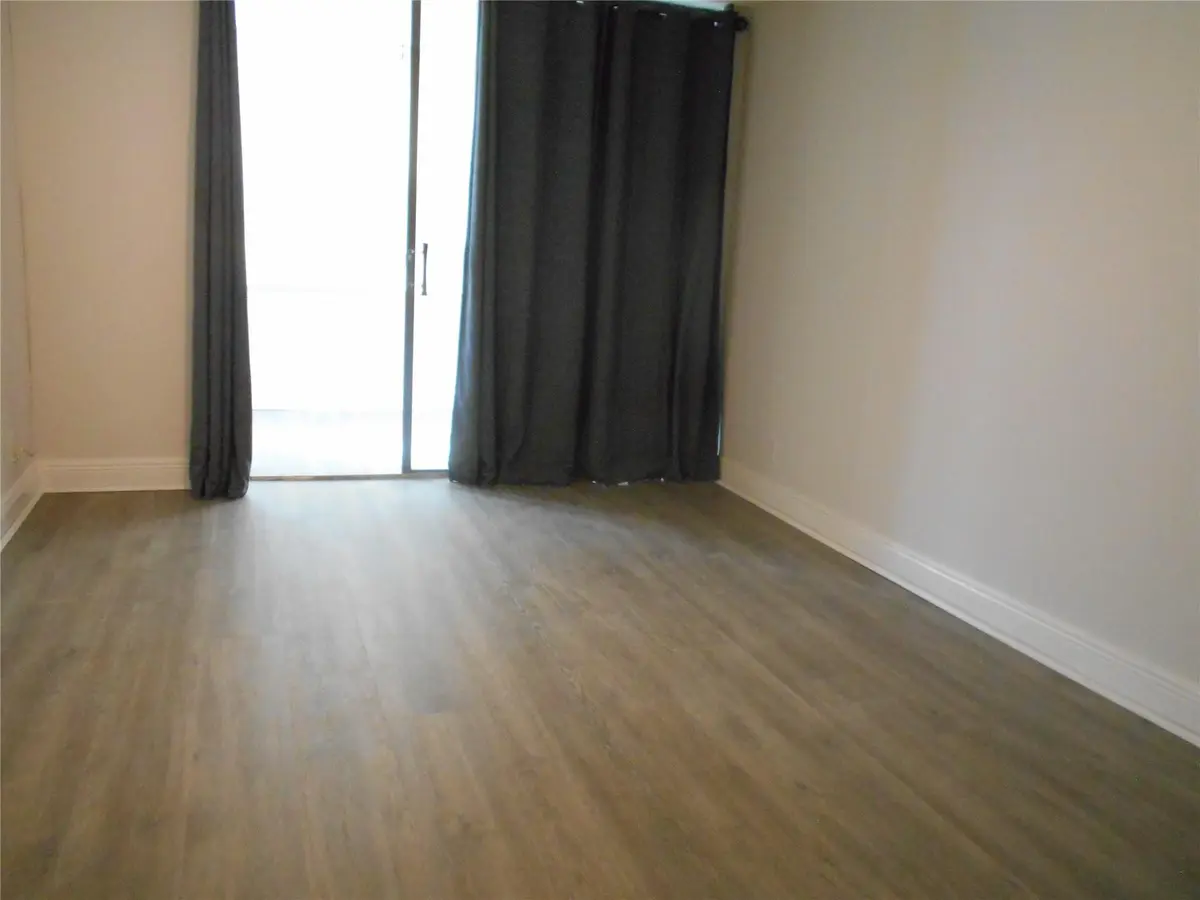 Photo 8 at 2781 TAFT Street 311, Hollywood