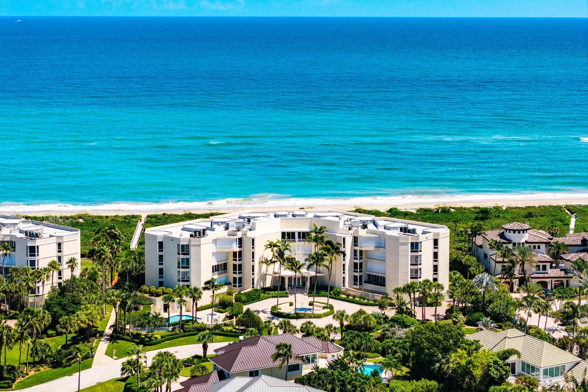 Aerial at 3001 SE Island Point Lane 12, Stuart