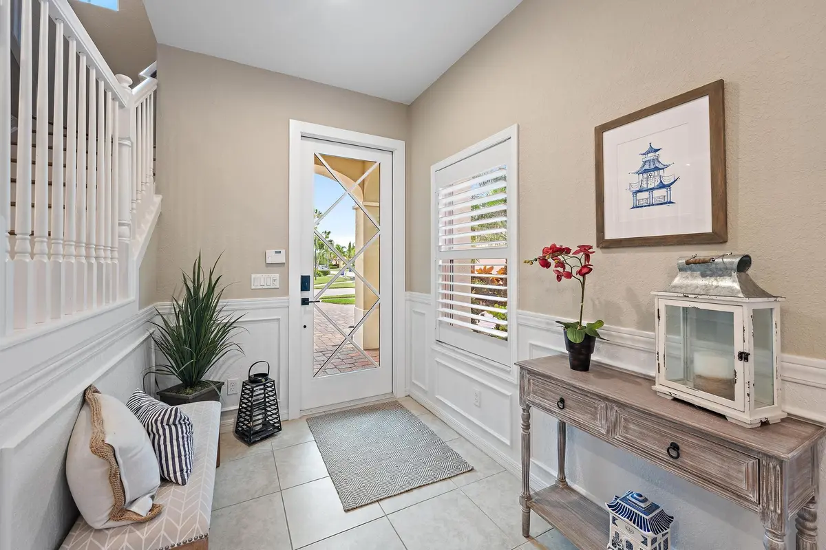 Foyer at 148 Behring Way, Jupiter
