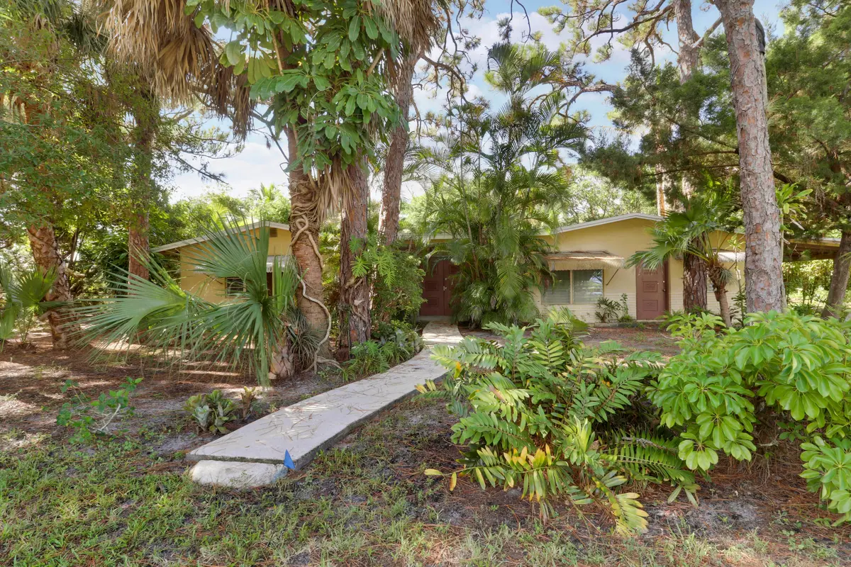 142 2nd Street at 142 2ND Street, Jupiter