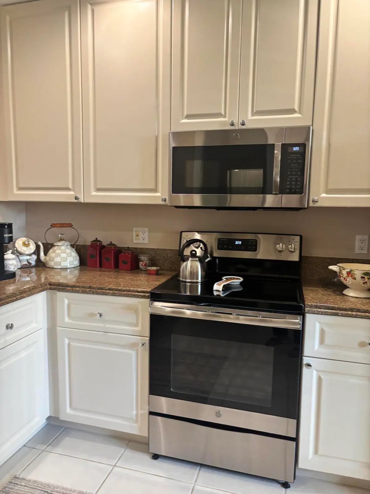 IMG_2237 at 14 Harbour Isle Drive 301, Fort Pierce