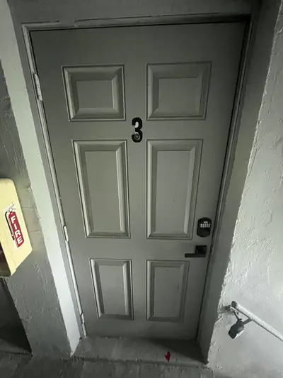 421 NW 7th Terrace 3, Fort Lauderdale – Apartment for rent