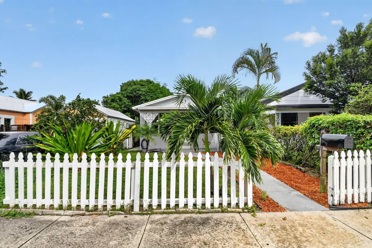 1-web-or-mls-DSC_7898 at 504 N E Street, Lake Worth Beach