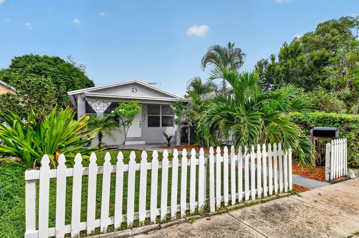 3-web-or-mls-DSC_7912 at 504 N E Street, Lake Worth Beach