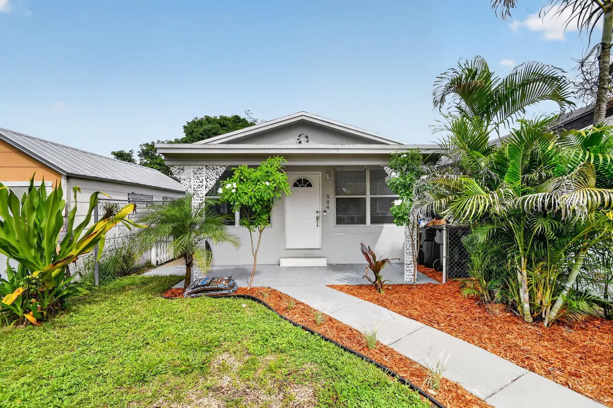 4-web-or-mls-DSC_7921 at 504 N E Street, Lake Worth Beach