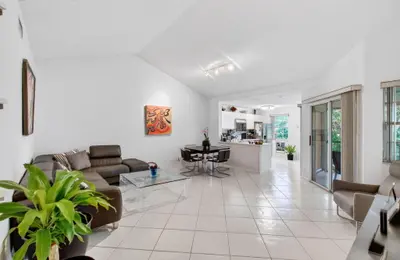 6737 Via Regina, Boca Raton – Condominium for sale