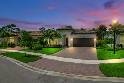 8199 Liberty Way, Parkland – Single Family Residence for sale