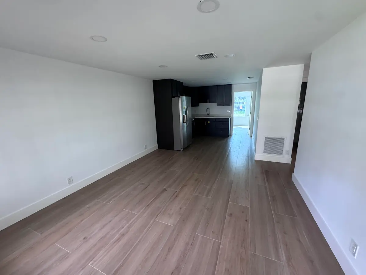 Living Room at 8911 Sunset Drive, Palm Beach Gardens