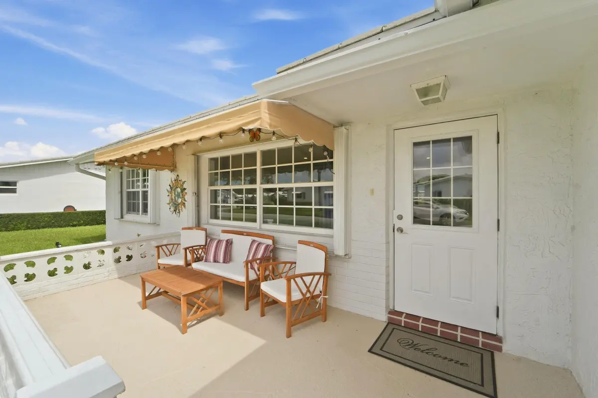 Large Front Patio at 2201 SW ROMA WAY, Boynton Beach