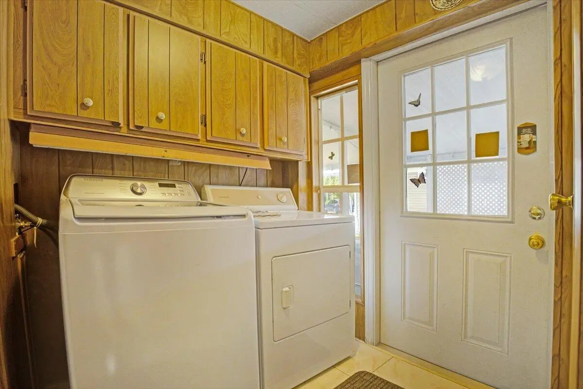 35-DSC09764 at 109 NW 51ST Street, Deerfield Beach