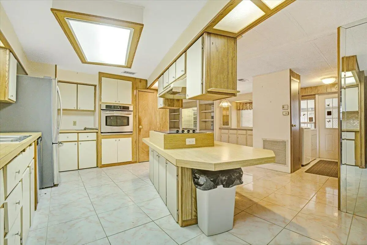 40-DSC09786 at 109 NW 51ST Street, Deerfield Beach