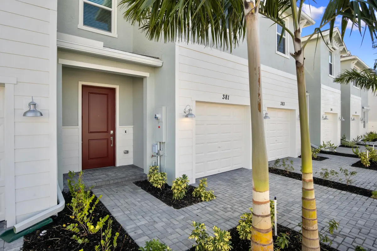Front walk-up.jpg-FULL at 381 SE CROSSOAK Lane, Port St. Lucie