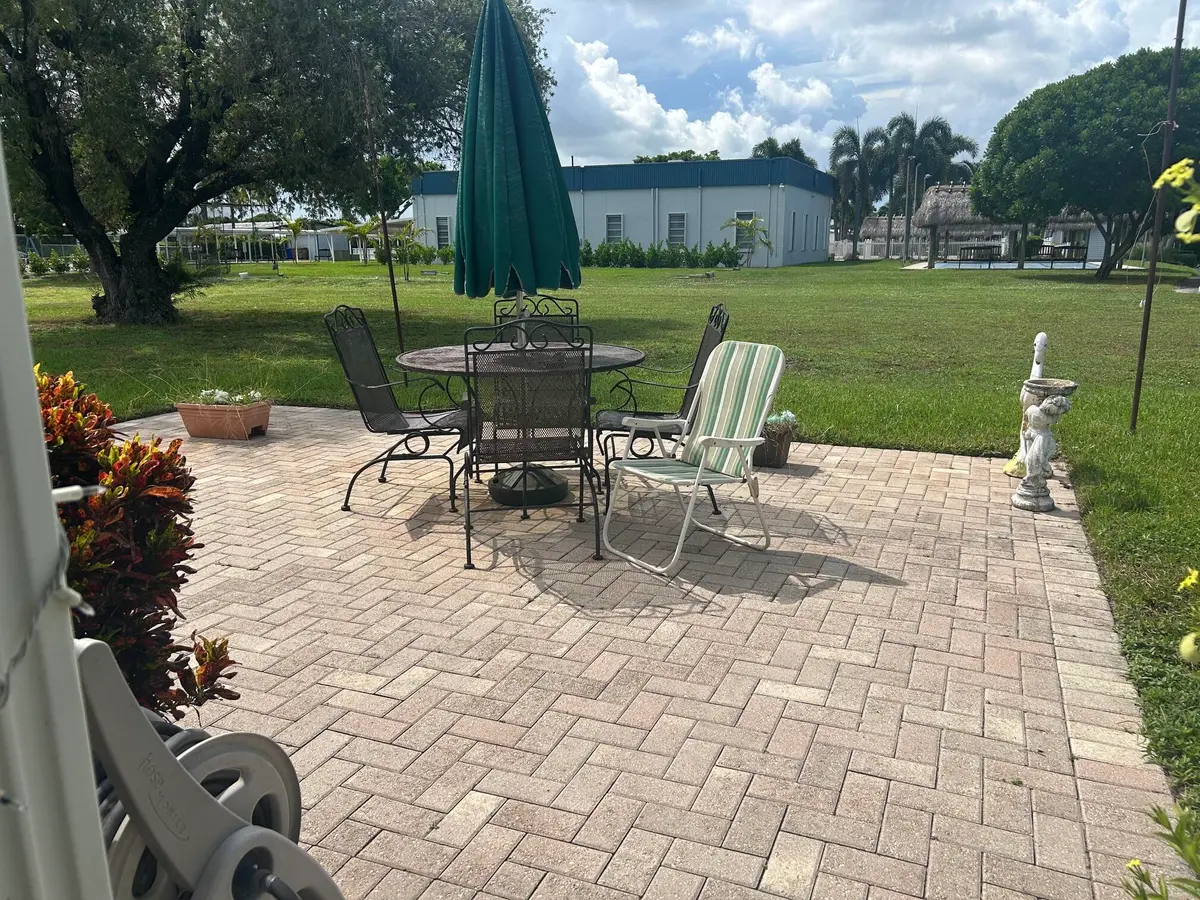 IMG_1114 at 132 NW 53RD Place, Deerfield Beach