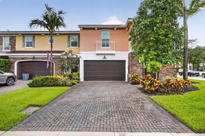 12929 Trevi Isle Drive, Palm Beach Gardens – Townhouse for sale