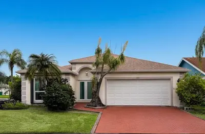 240 SE 8TH Street, Dania Beach – Single Family Residence for sale