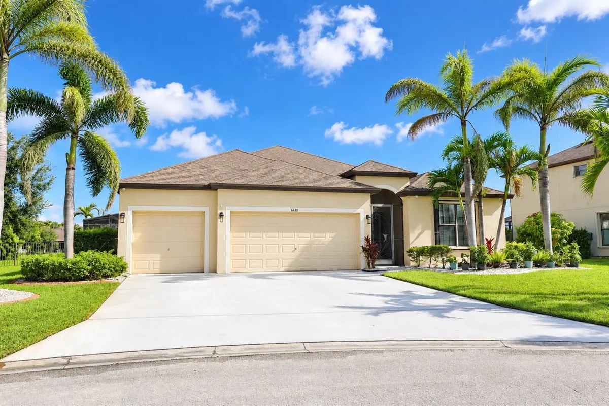 Front at 6460 Palm Place, Vero Beach