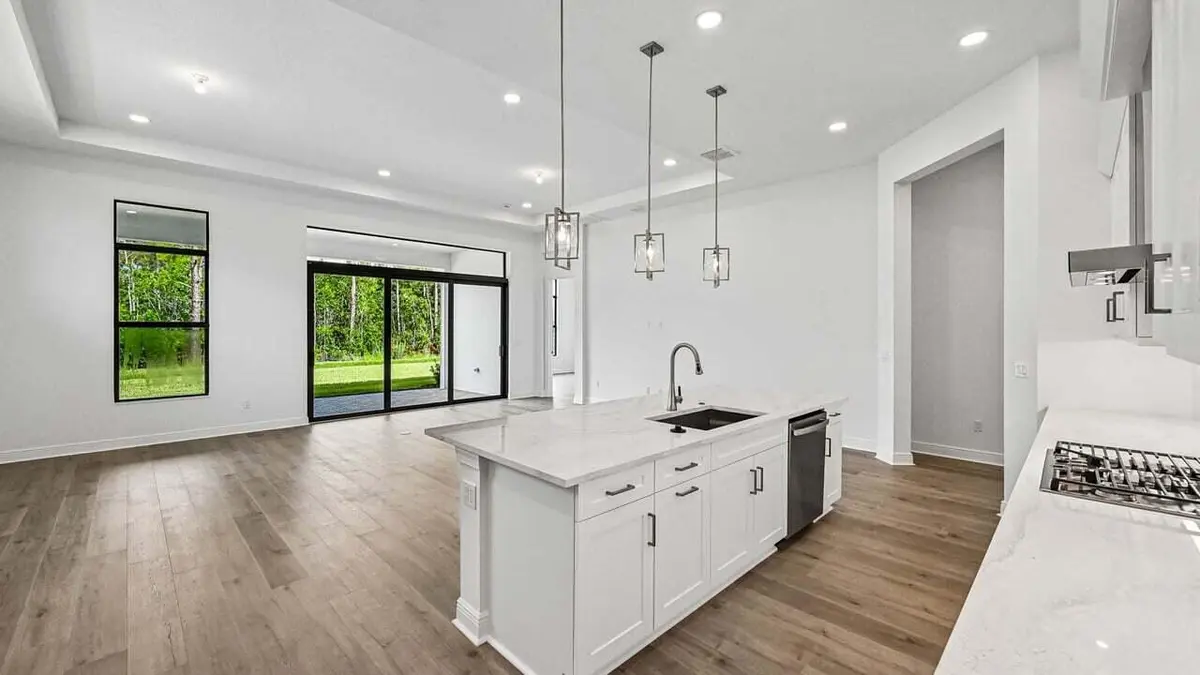 Kitchen at 13566 SE Grovewood Drive, Port St. Lucie
