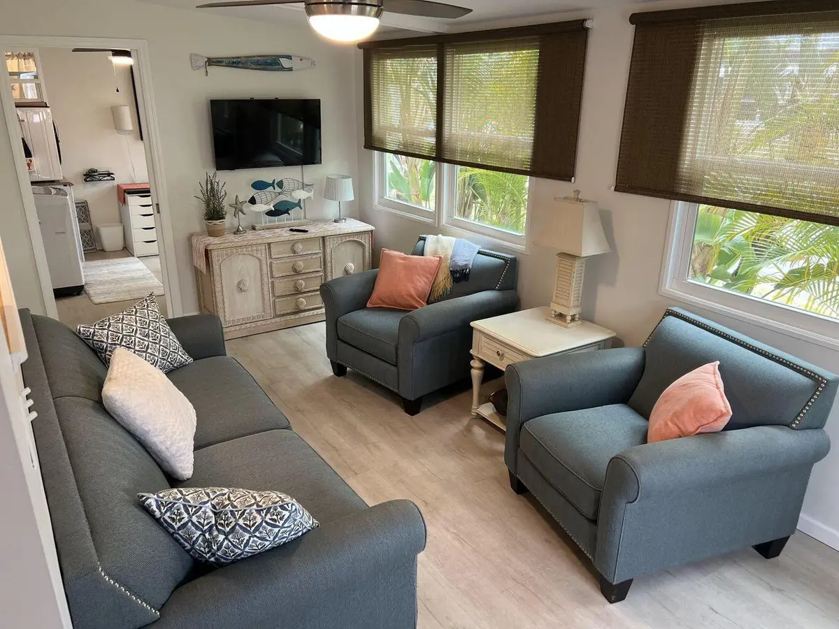 Living Room at 11000 SE FEDERAL  Highway lot 20, Hobe Sound