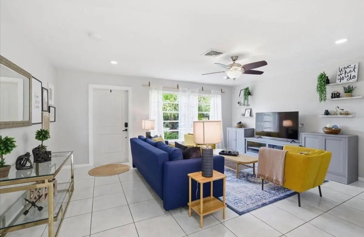 IMG_0827 at 583 NW 12TH Terrace, Boca Raton