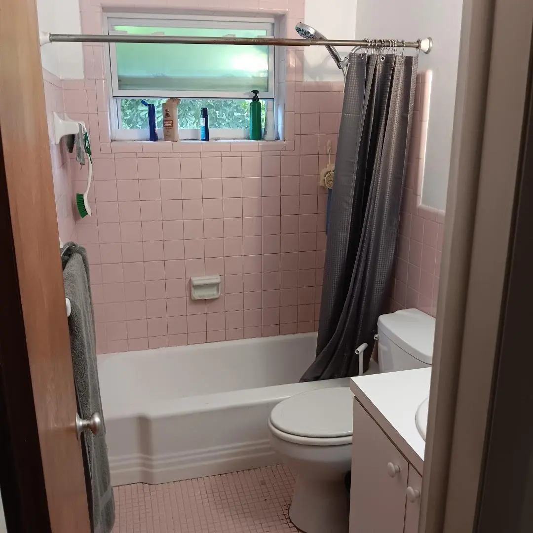 bath 2 bed at 2341 HARDING Street, Hollywood