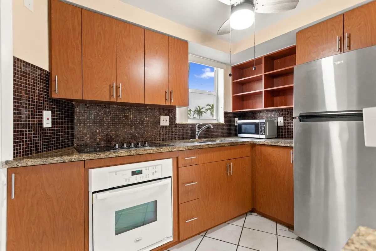 585A1102 at 18630 NE 18TH Avenue 134, Miami