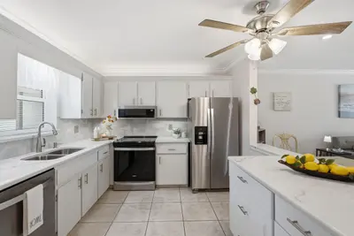 6531 SE Federal Highway A-105 Highway, Stuart – Villa for sale