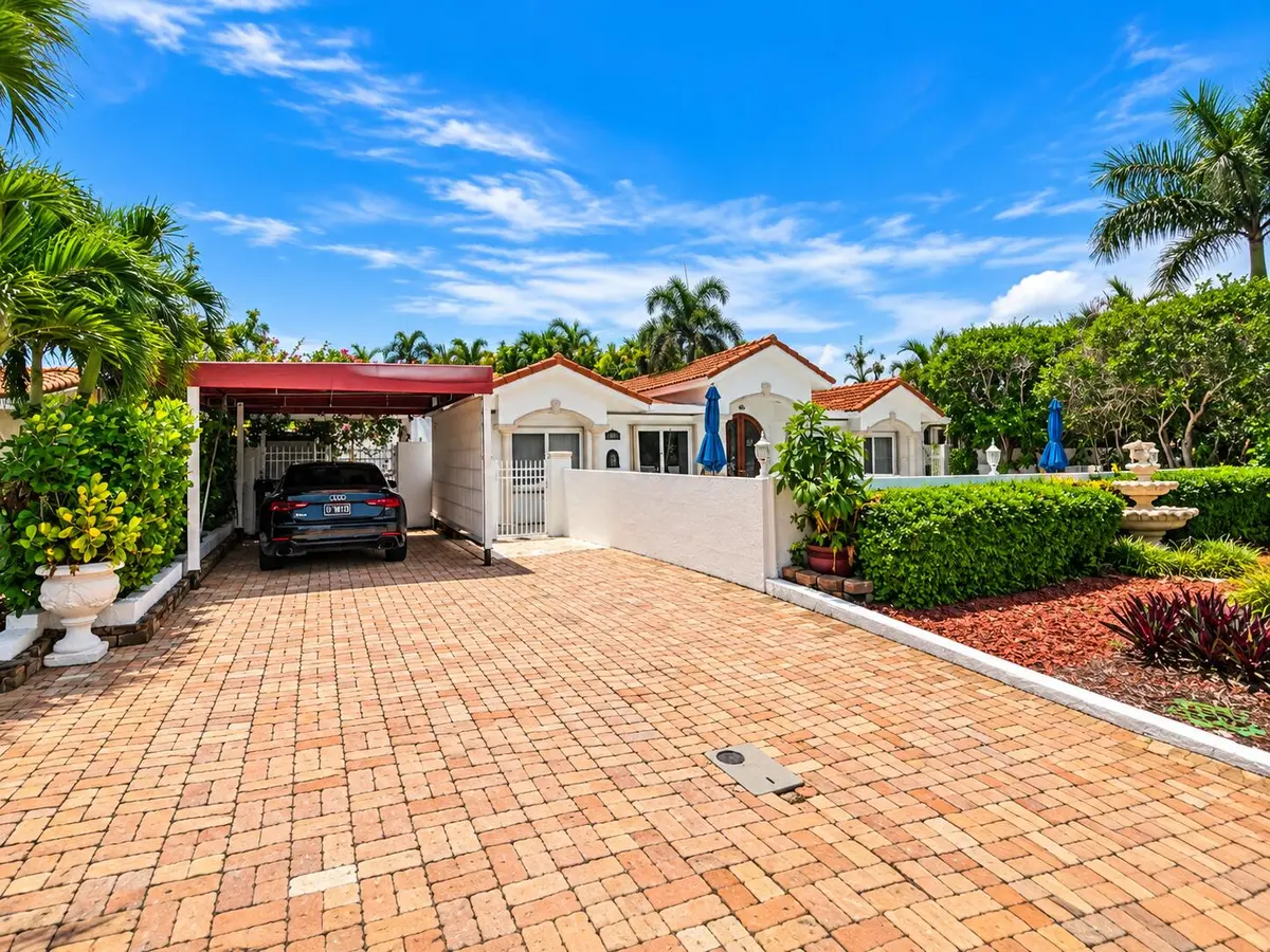 302 Dow Pompano Listing Jaclyn Anslow 1 at 3202 Dow Street, Pompano Beach