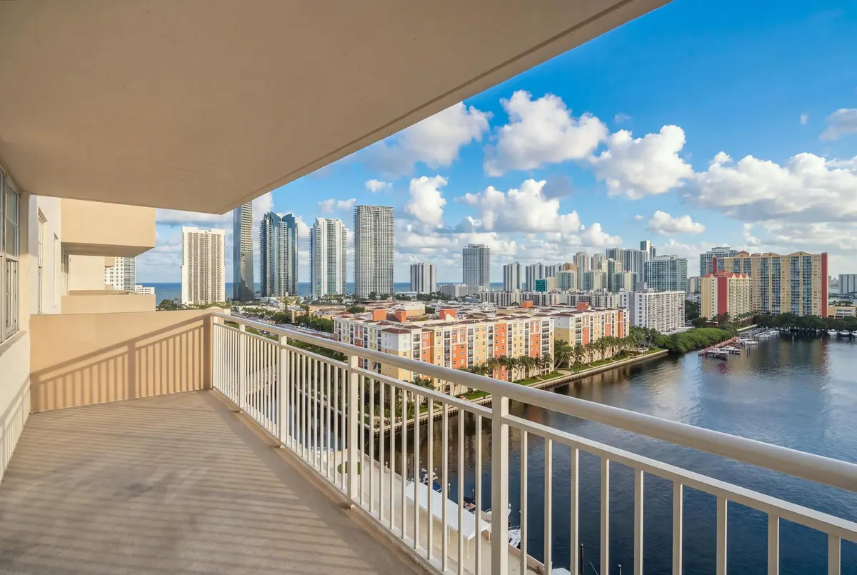 DSC00631_reedit_e471840a-2 at 250 174TH Street 1719, Sunny Isles Beach