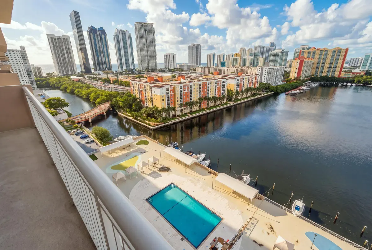 DSC00636_reedit_269c4b34-2 at 250 174TH Street 1719, Sunny Isles Beach