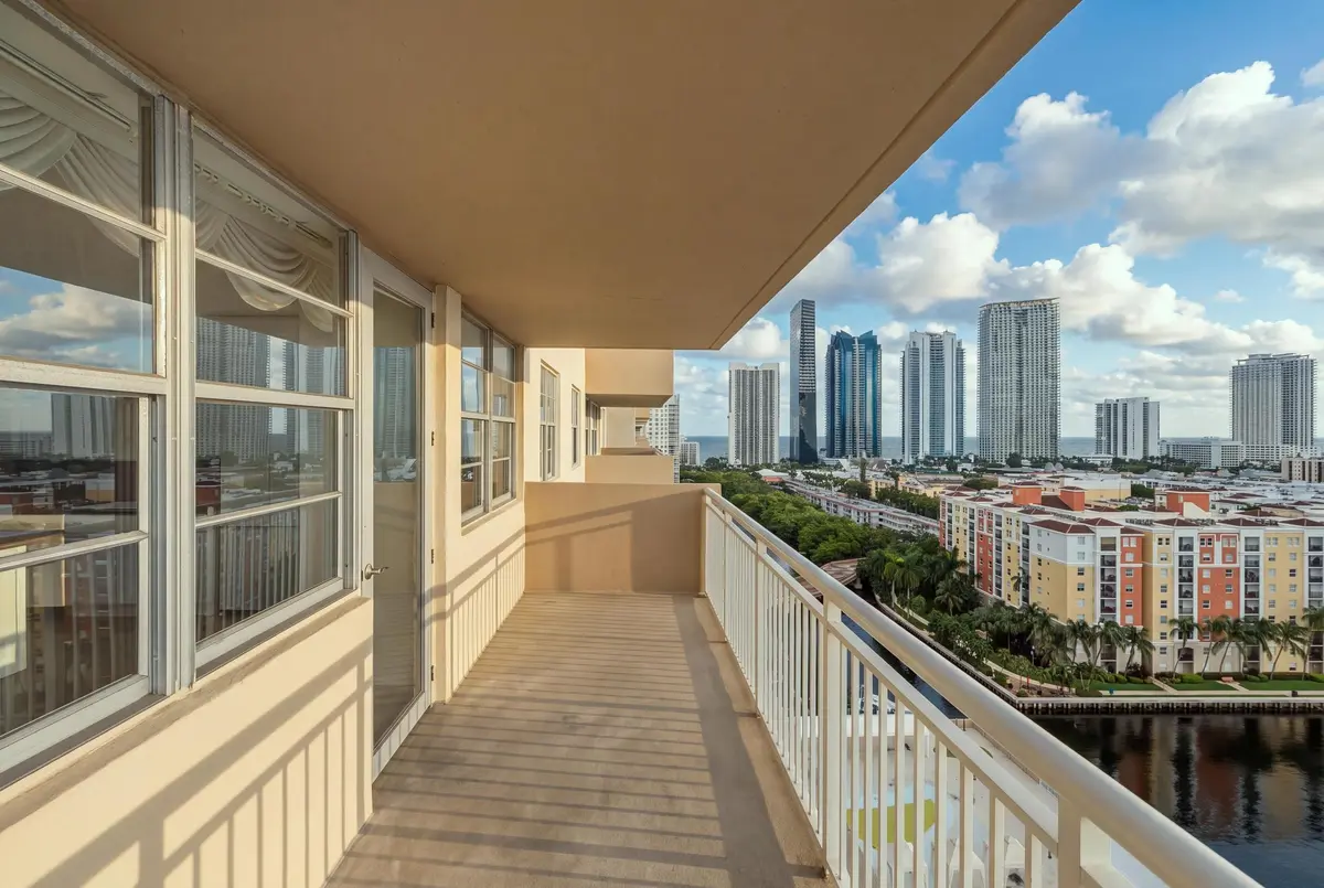 DSC00641_reedit_96590045-2 at 250 174TH Street 1719, Sunny Isles Beach