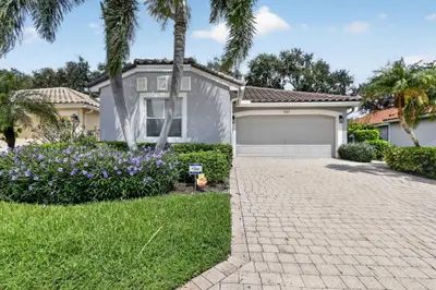 7203 Whitfield Avenue, Boynton Beach – Single Family Residence for sale