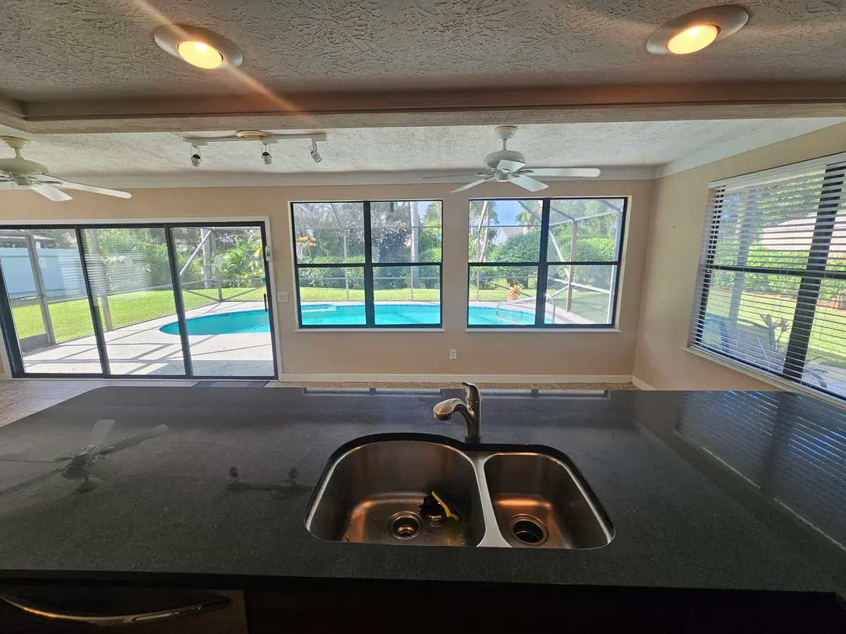 421 SE Faith Terrace, Port St. Lucie, FL – photo 7