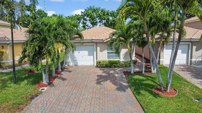 3387 Commodore Court, West Palm Beach – Single Family Residence for rent