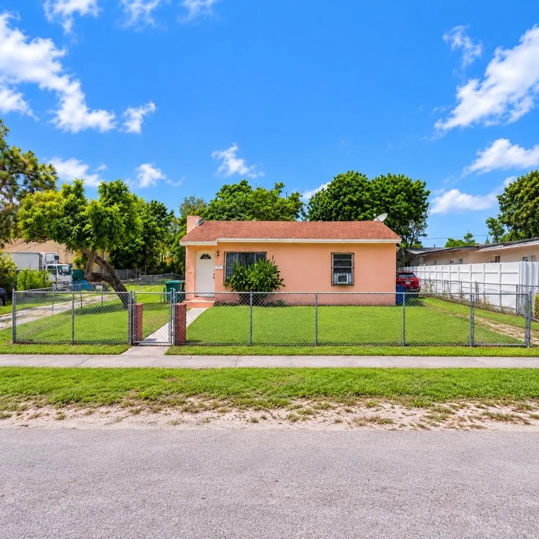 FRONT HOME at 915 RUTLAND Street, Opa-Locka