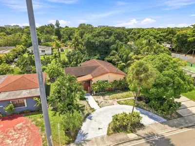 1320 NE 135TH Street, North Miami – Single Family Residence for sale
