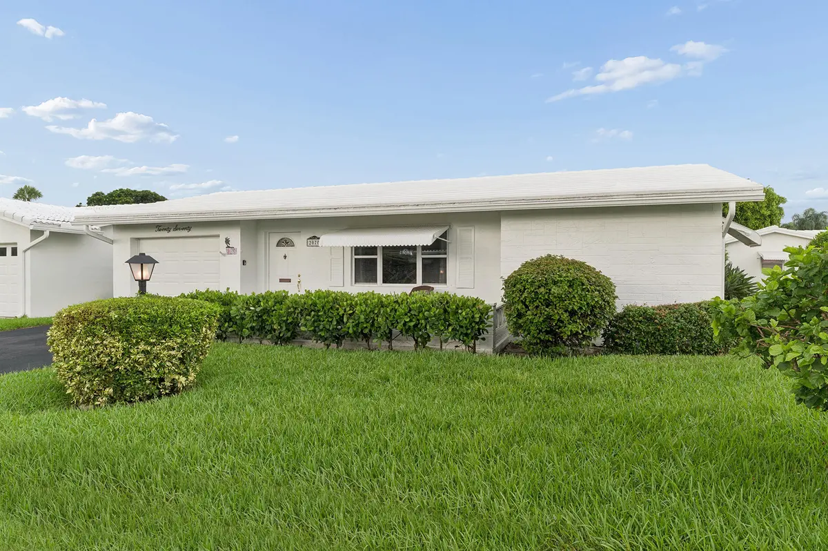 2070 SW 13TH Terrace, Boynton Beach, FL – photo 1