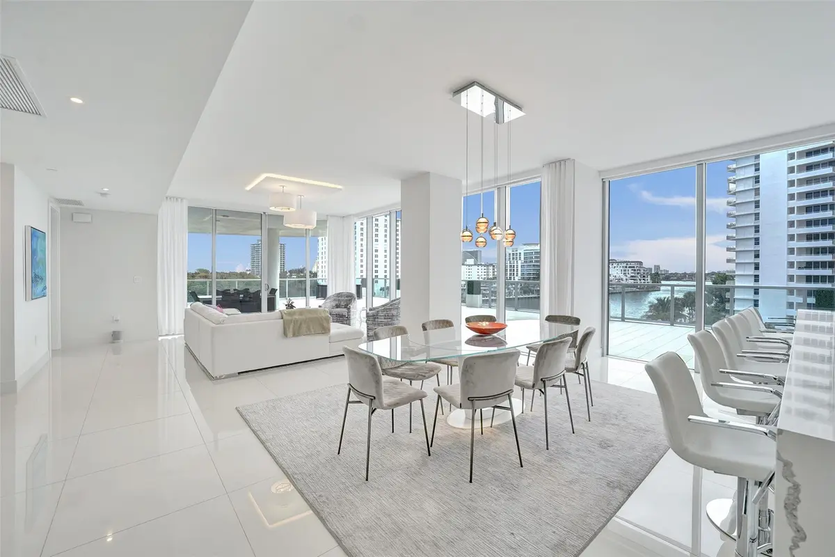 Photo 6 at 920 Intracoastal Drive 503, Fort Lauderdale