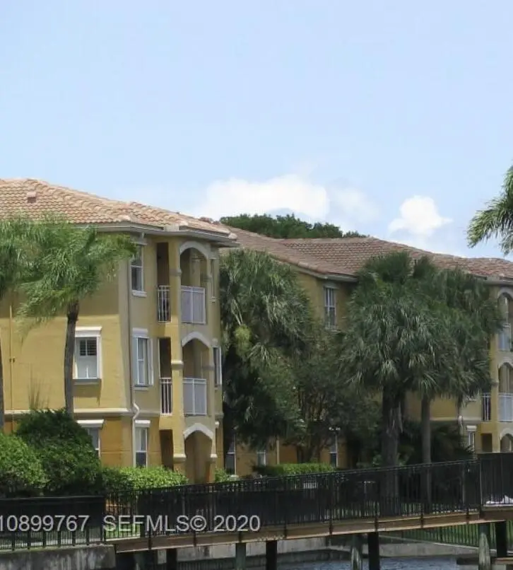 155 NW 96TH Terrace 2-302 at 155 NW 96TH Terrace Bldg 2 apt 302, Pembroke Pines