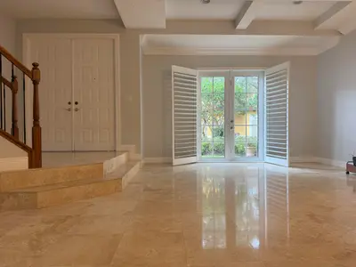 335 NE 69TH Circle, Boca Raton – Townhouse for sale