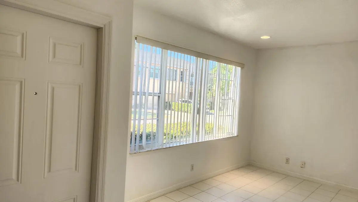 image4 at 271 Live Oak Lane, Jupiter
