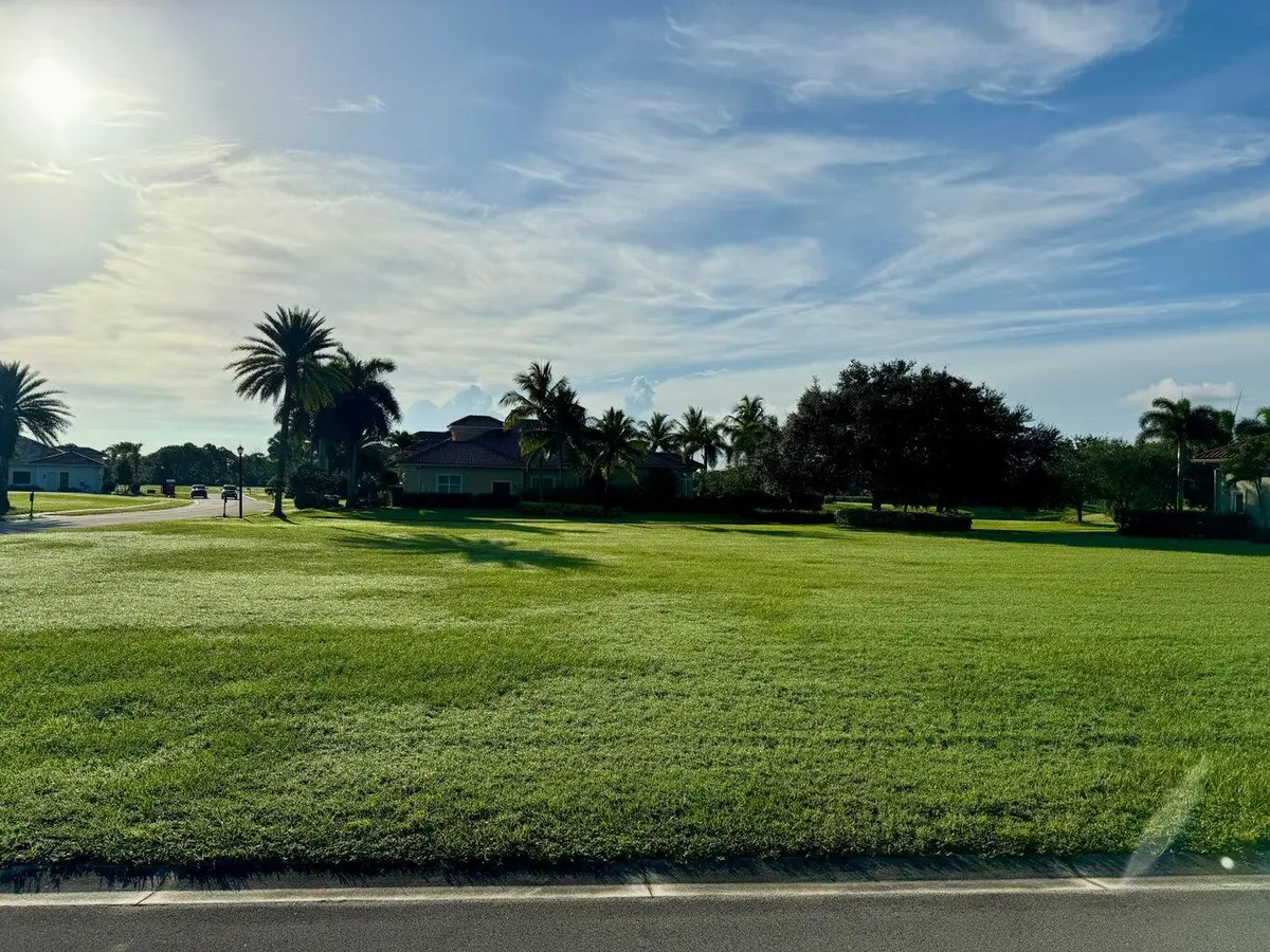 20260131203103425989000000-o at 104 SE RIO SIENA, Port St. Lucie