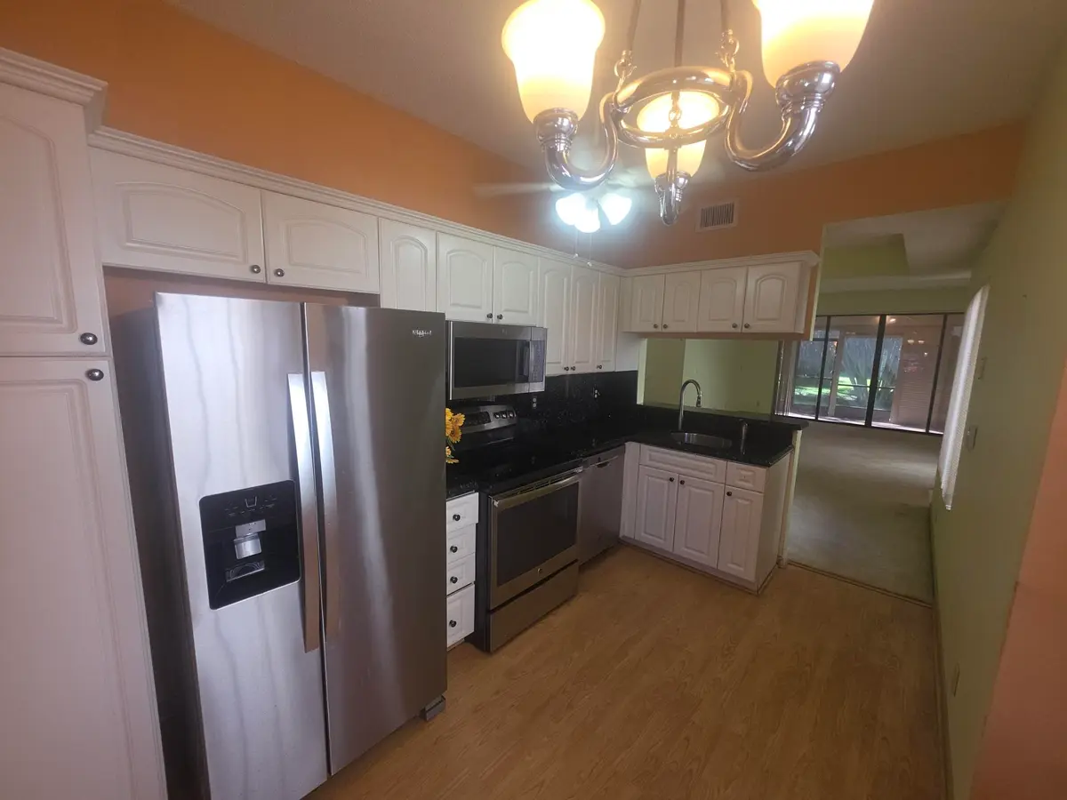 Eat in Kitchen at 7852 Lexington Club Boulevard B, Delray Beach