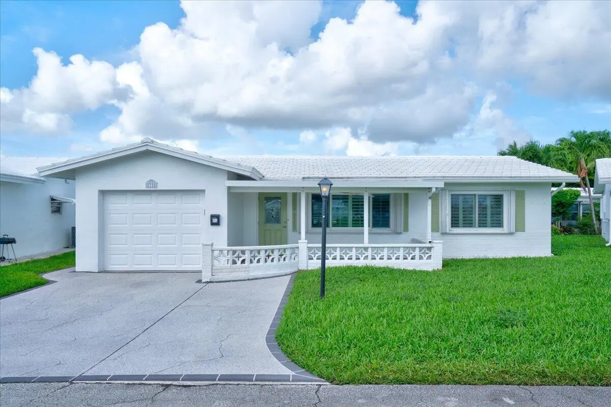 02-2198 SW 12th-2 at 2198 SW 12th Avenue, Boynton Beach