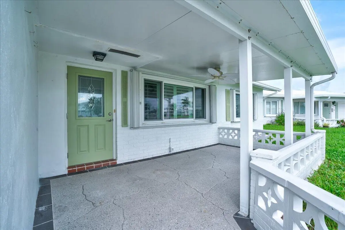 04-2198 SW 12th-4 at 2198 SW 12th Avenue, Boynton Beach